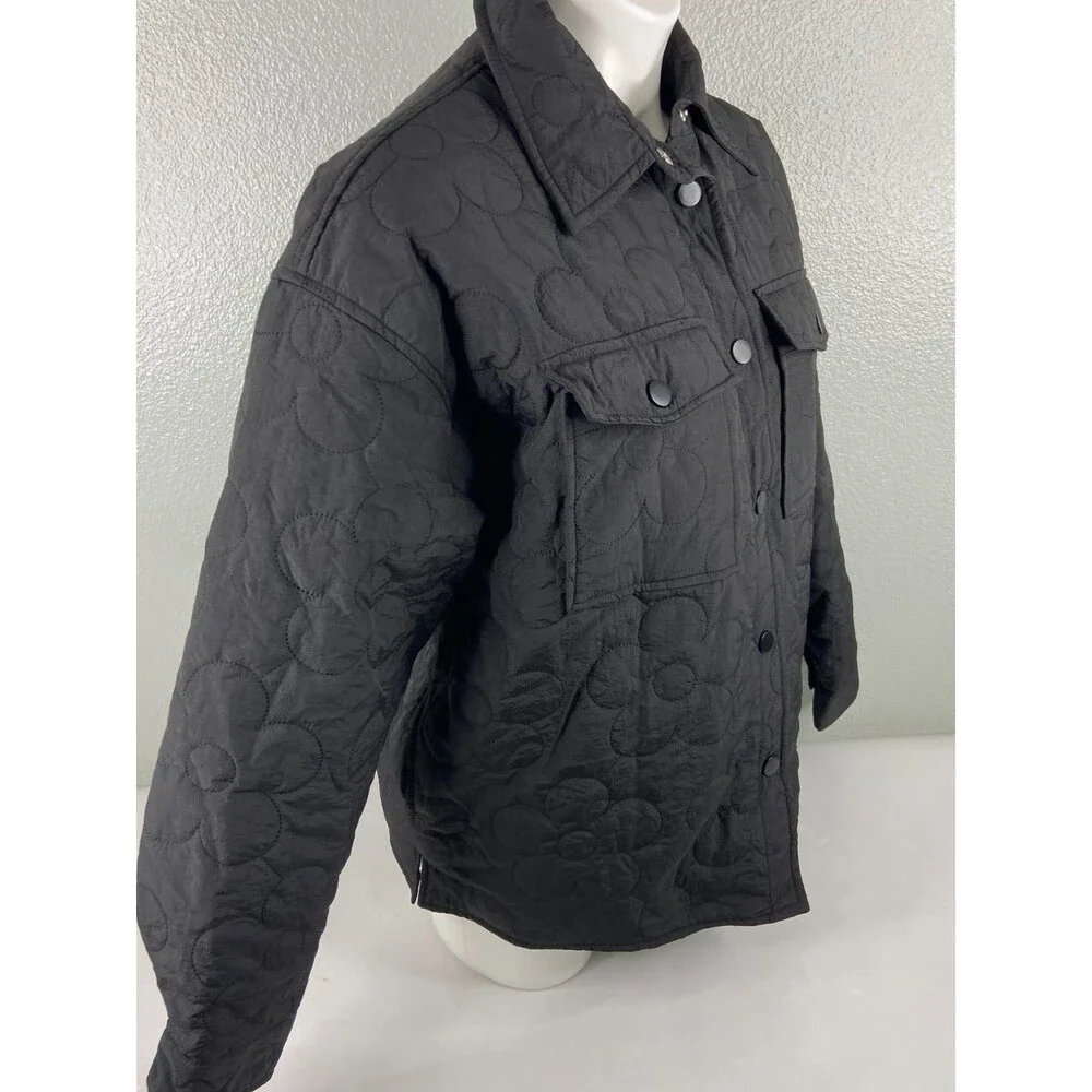 Entro Women Medium Black Jacket Metal Snap Flower Quilting Lightweight